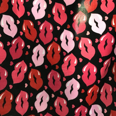 Lips Kiss on Black Fleece Fabric Prints